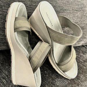 Merrell Strappy Wedge, Womens Size 7, Color:  Khaki